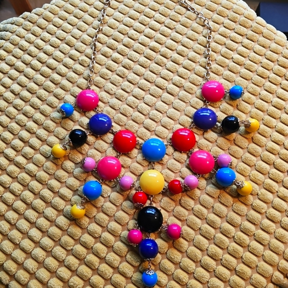 Bauble Necklace Lucite BeadColorful Spring Festival Gold Tone Accent Bib